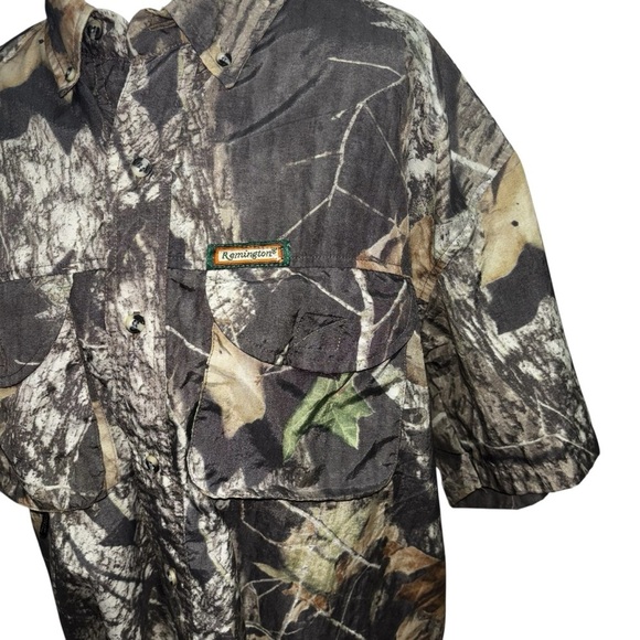 Remington Men's L Large Hunting Button Down Shirt Nylon Vented Camouflage Leaves - Picture 2 of 8